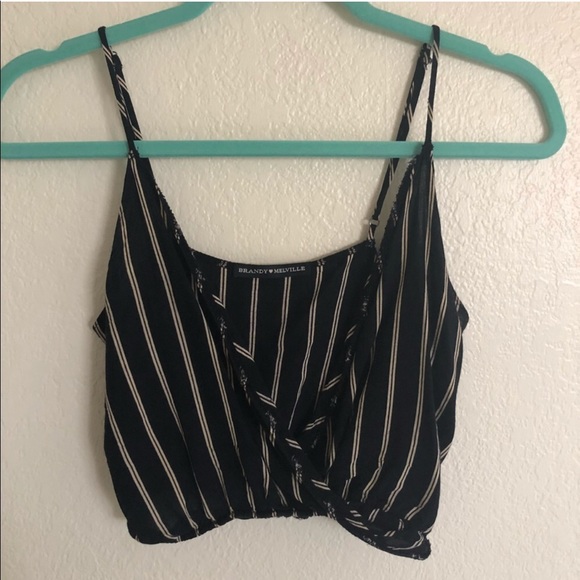 Brandy Melville Jaslyn Cropped Tank - Picture 2 of 2